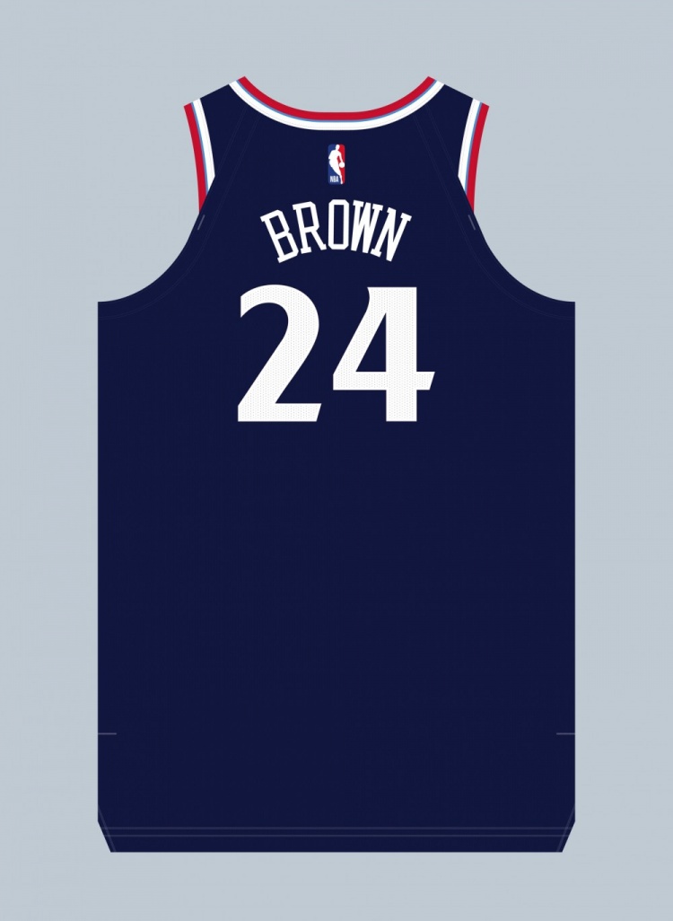 洛杉矶24号科比！快船小将科比-布朗新赛季改穿24号球衣！