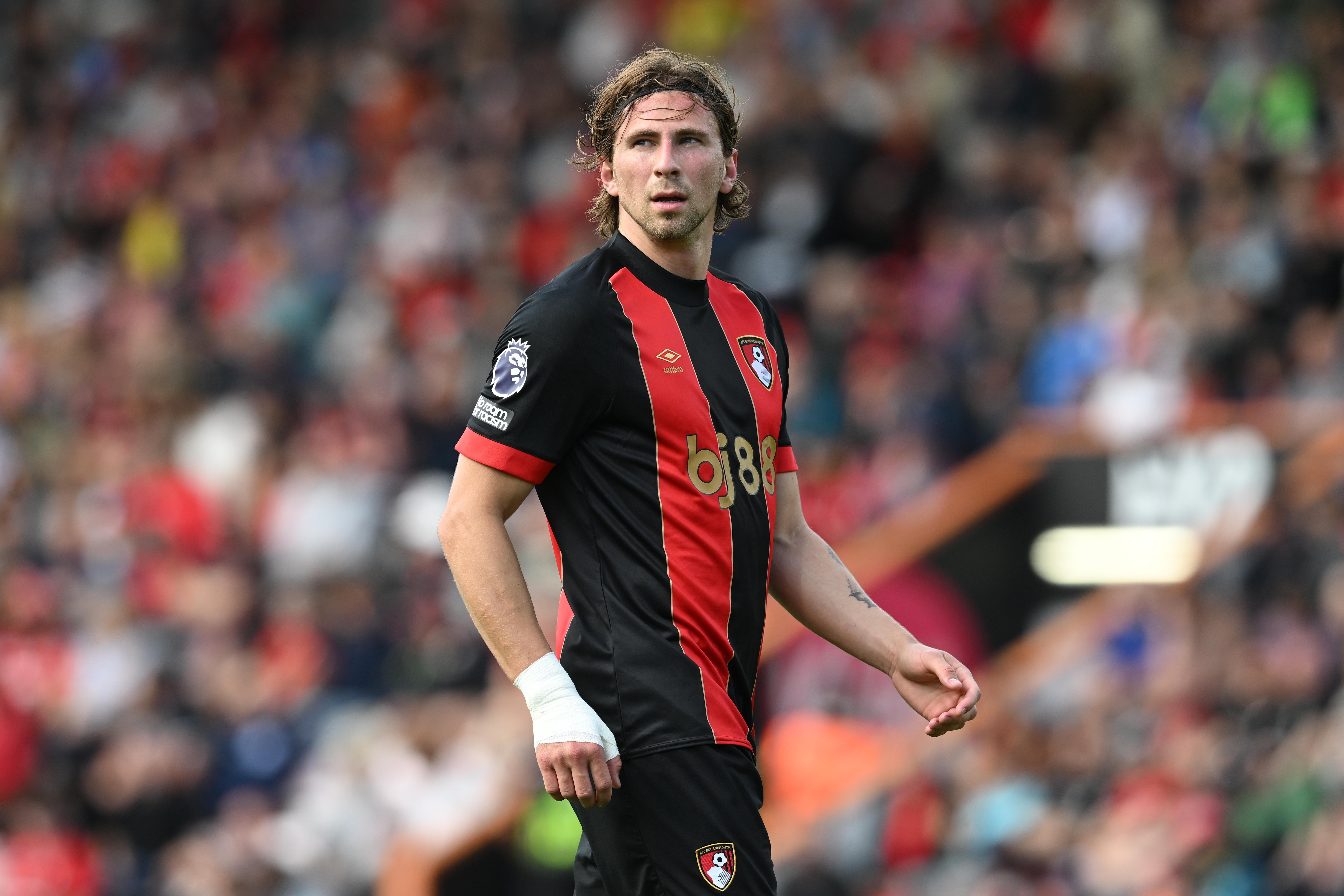 天空记者：扎巴尼转会巴黎达全面协议，费用5450万镑+浮动