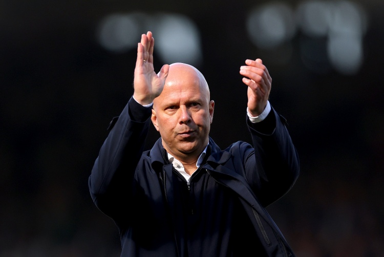 电讯报队记：斯洛特要确保利物浦进攻提升的同时，防守不掉链子