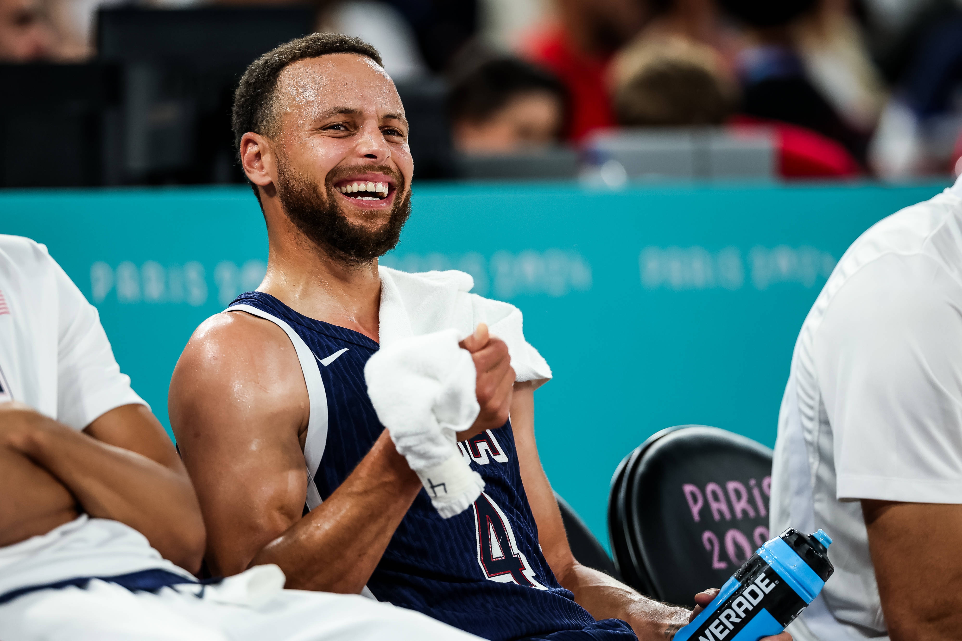 怀特谈奥运库里：22年他这种表现至今让我刺痛 但和他一边好爽啊