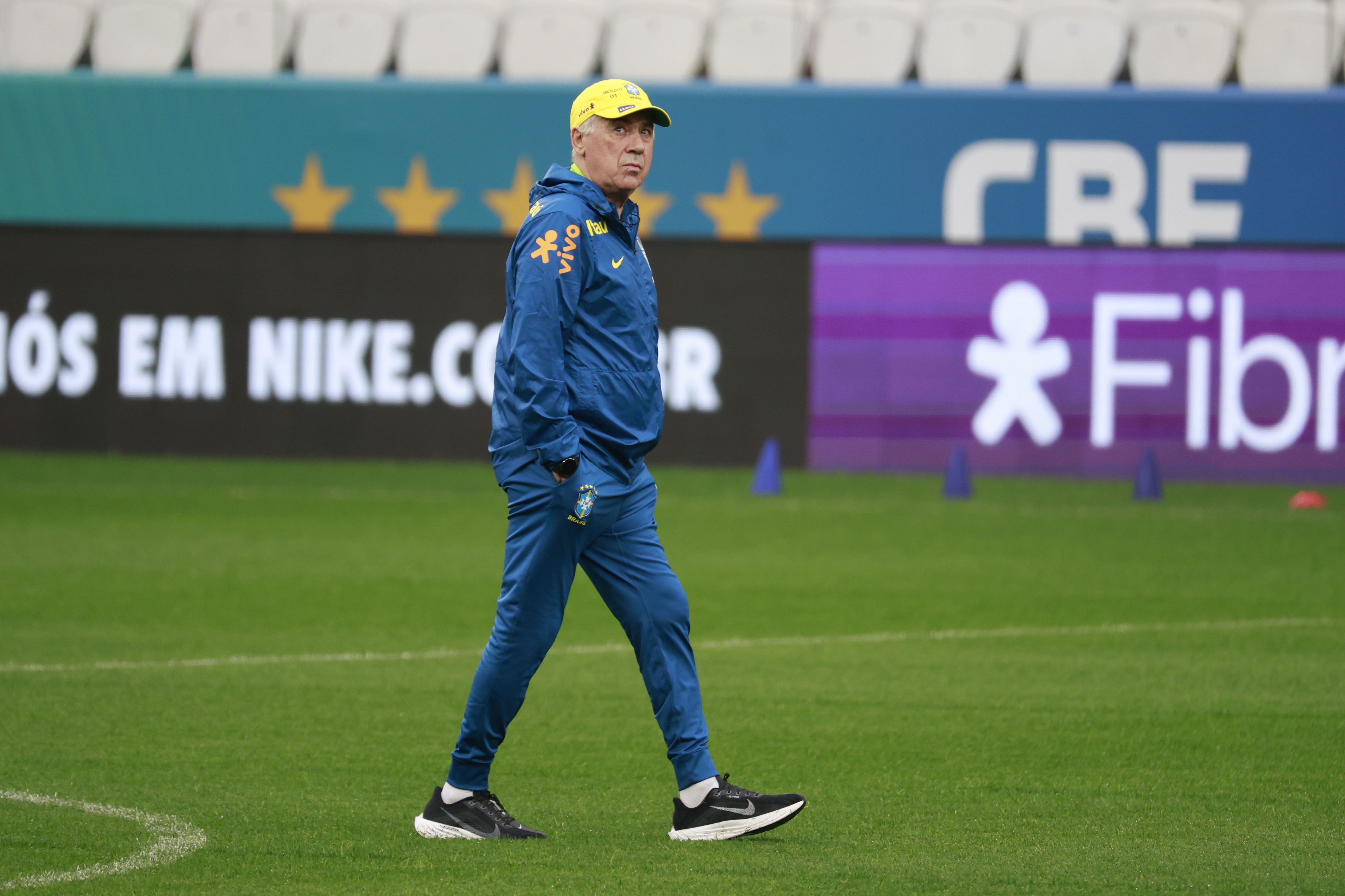 考察球员！巴西主帅安切洛蒂观看博塔弗戈解放者杯比赛