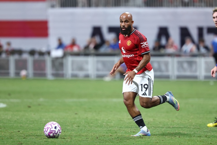 姆贝莫：阿莫林给我们注入了精神和快乐，他没有给我设定目标