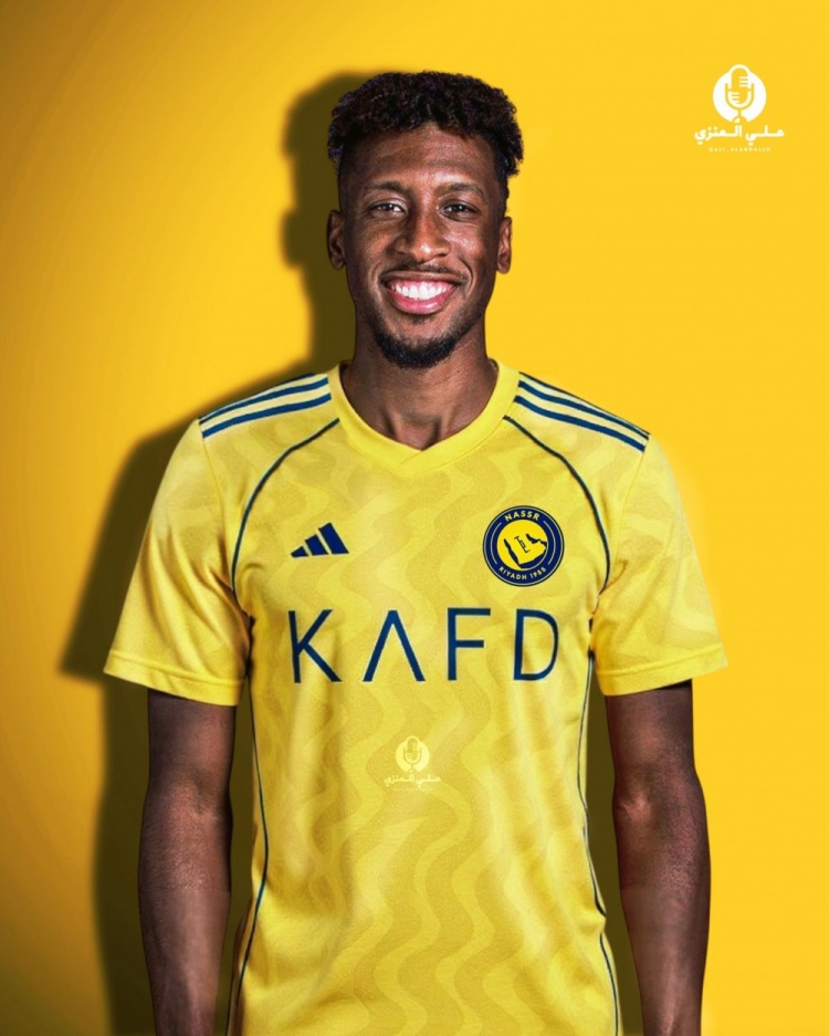 记者：今日科曼参加了球队训练，他已经做好准备参加沙超杯