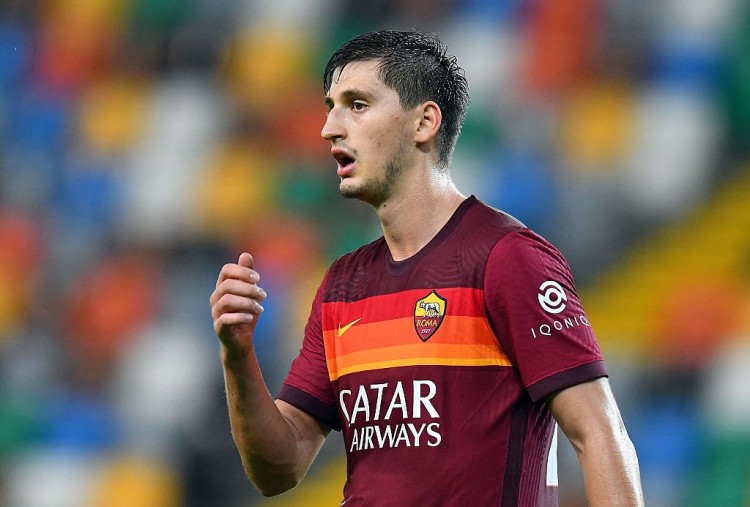 斯基拉：库姆布拉租借+选择买断加盟马洛卡 未来几小时体检签约