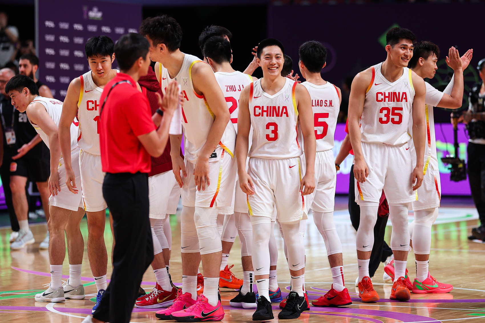 中澳在FIBA交手11次仅06年斯杯取得1胜 上次交手是23年&输了23分