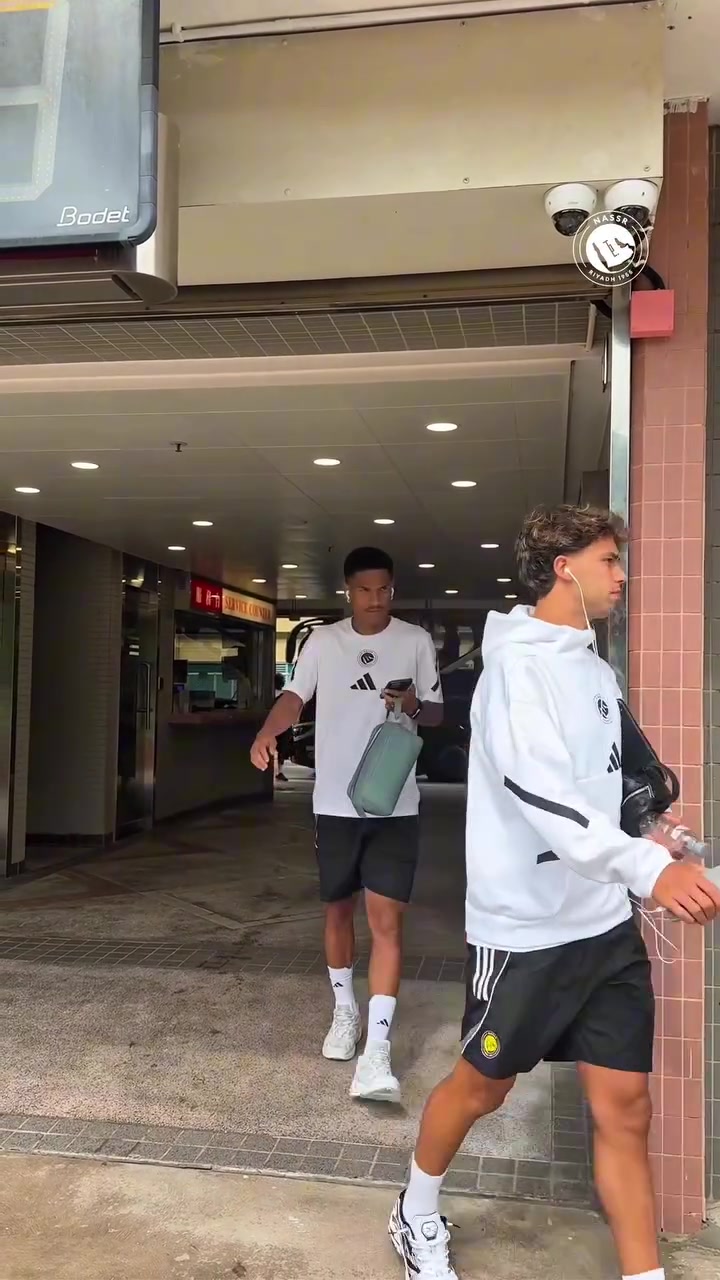 备战沙超杯！利雅得胜利晒在中国香港训练视频