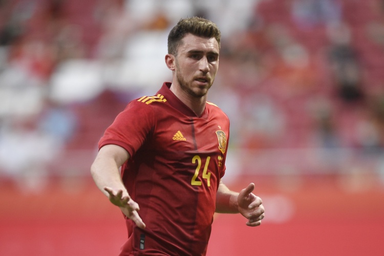 意天空：拉波尔特即将和胜利解约，科莫有意引进但面临毕巴竞争