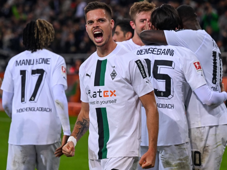 外媒：利雅得青年人将门兴后腰魏格尔视为夏季首选引援目标