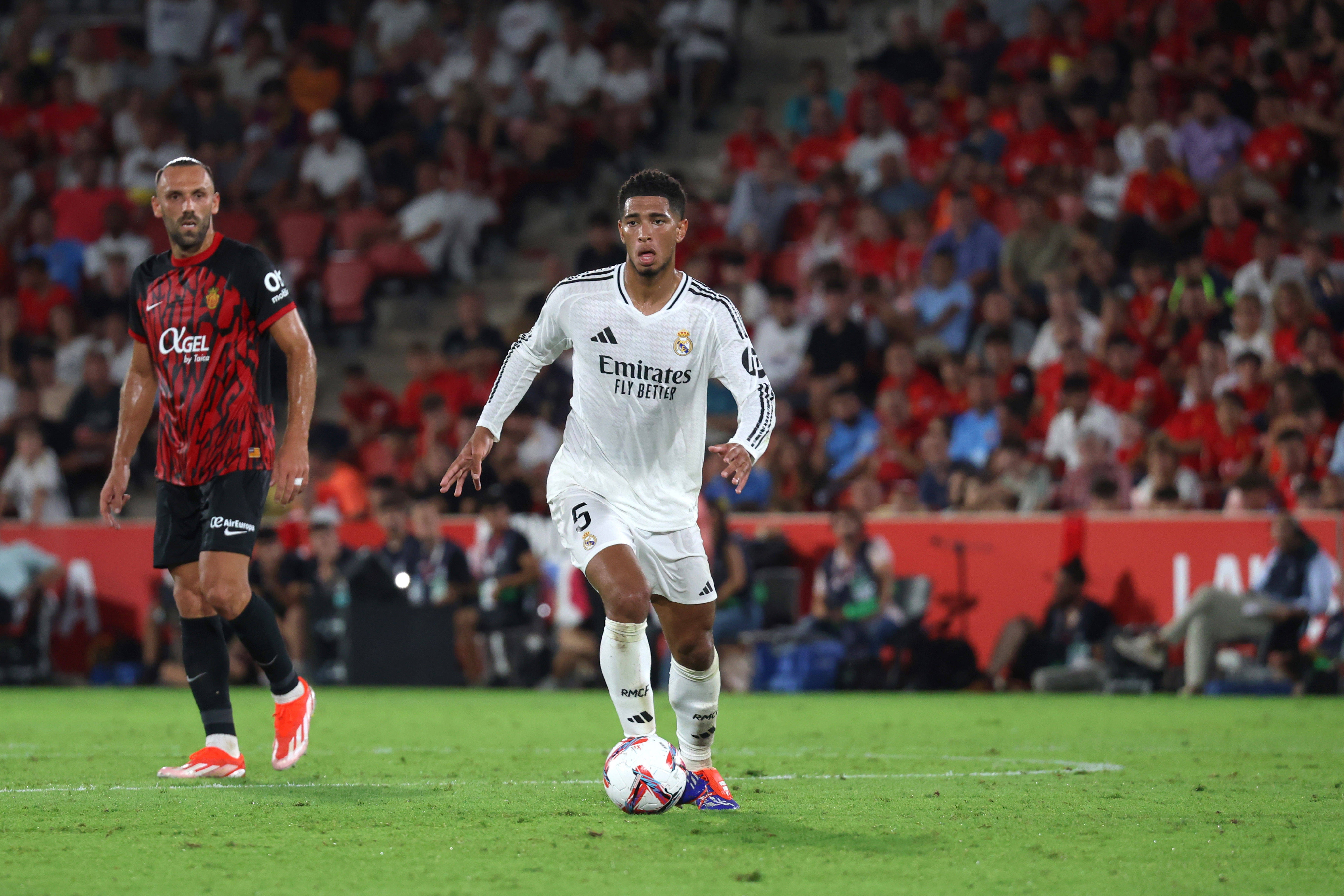 皇马媒体：目前贝林厄姆恢复情况良好，预计将在十月中旬左右复出