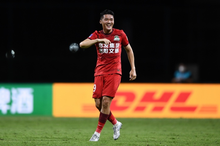 青岛记者：海牛曾经的“义铭惊人”组合，会师中国足协杯决赛