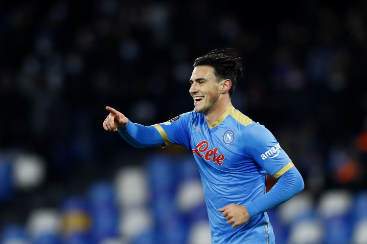 罗马诺：莱比锡边锋埃尔马斯今天前往意大利，租借回归那不勒斯