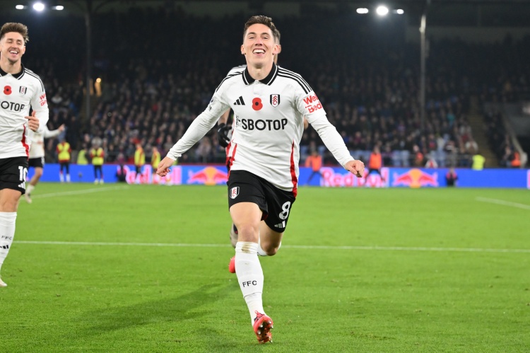 记者：利兹联求租哈里-威尔逊，但被富勒姆拒绝