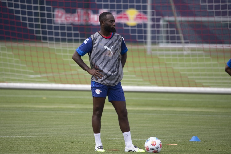 德天空：除非最后时刻出现变化，否则海特勒伊达不会加盟马赛
