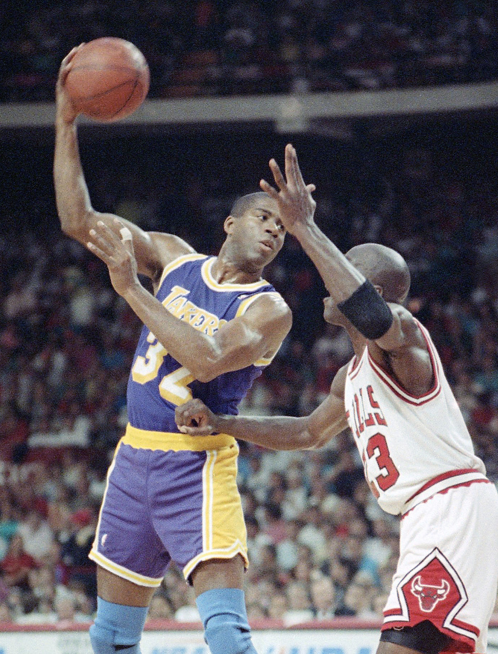 布莱恩-肖评历史最佳首发：魔术师乔丹伯德邓肯奥尼尔