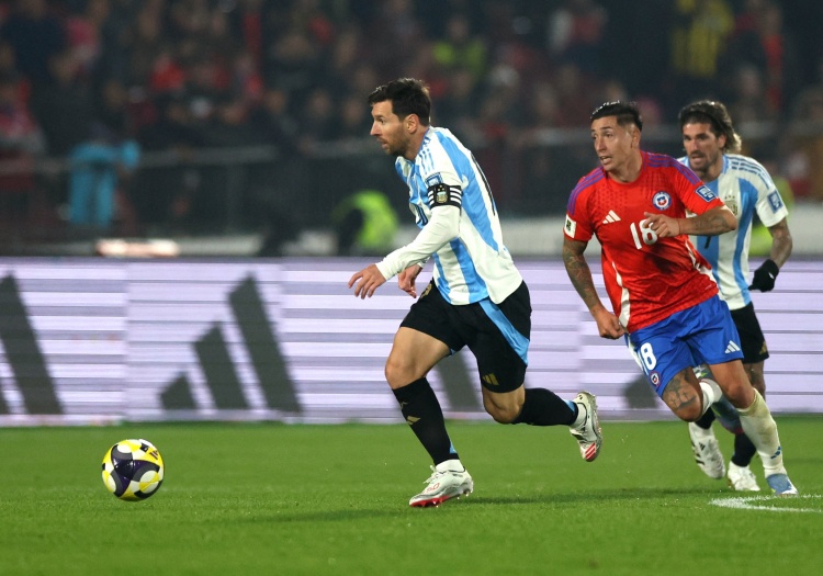 记者：目前无法确认梅西是否会参加阿根廷客战厄瓜多尔的比赛