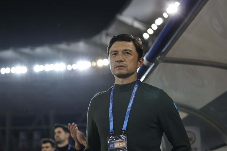 给土帅一些机会？国足公开选帅，吴金贵、谢晖、陈洋“自由身”