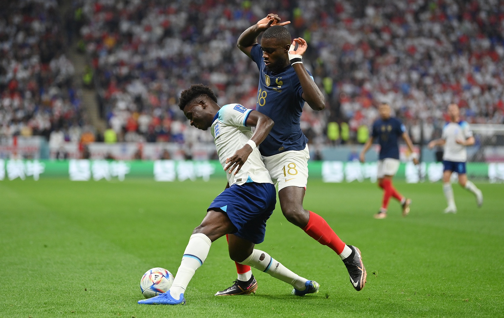 2-0零封乌克兰！于帕梅卡诺在场时，法国队已超过500分钟未丢球