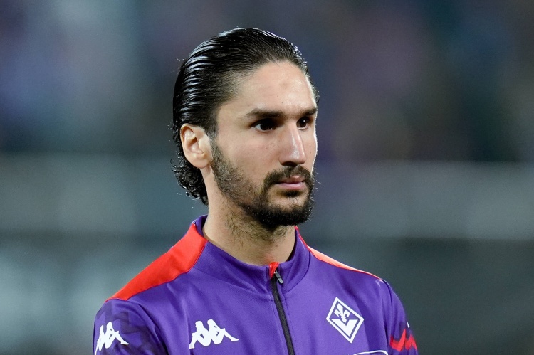 记者：阿德利与利雅得青年人达成初步协议，但经纪人还没谈妥佣金