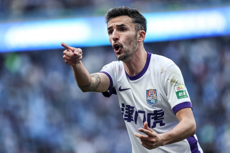 基莱斯：是否拿金靴对我来说没那么重要，球队成绩才是最重要的