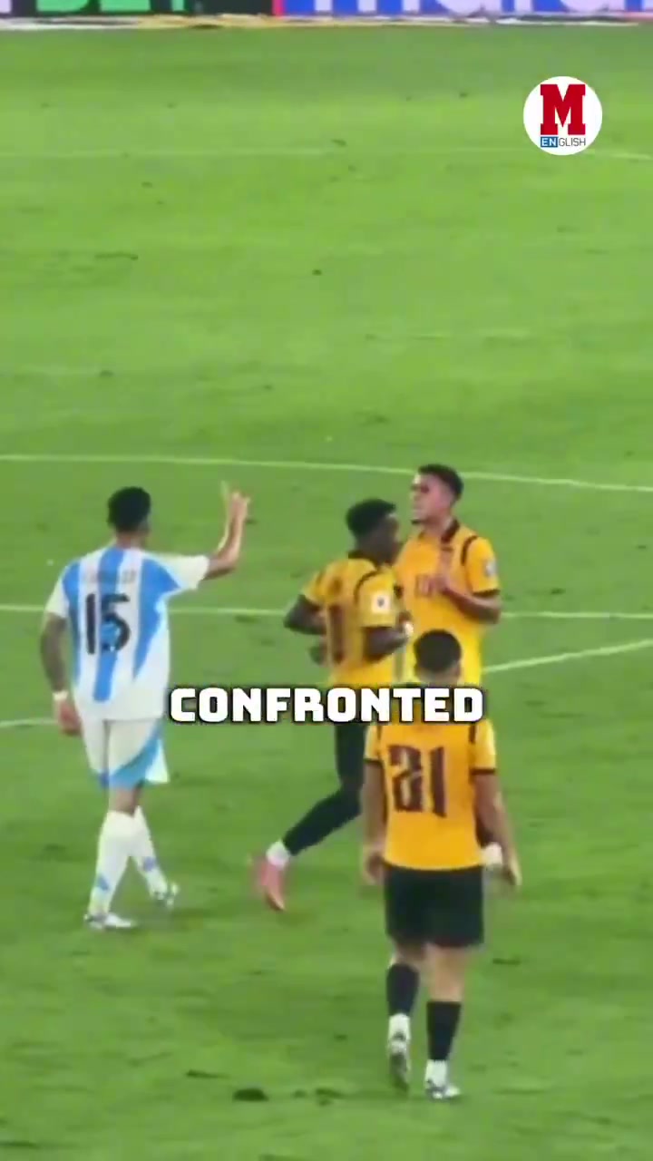 互怼！冈萨雷斯指向世界杯冠军徽章，派斯以1-0手势回应