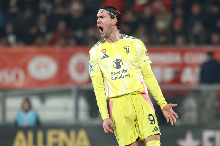 米体：弗拉霍维奇状态出色今晚将首发出战国米