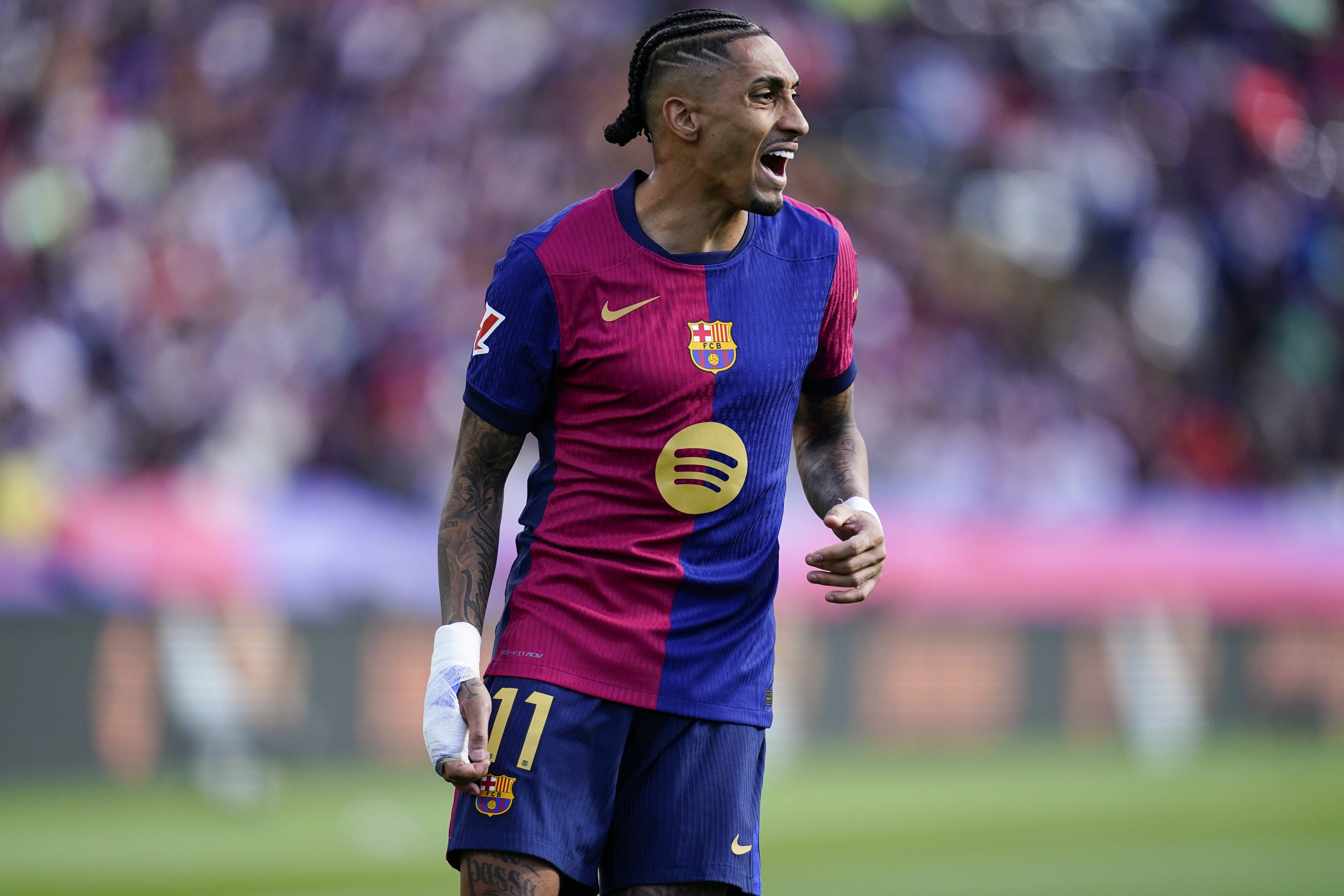 马卡：国际比赛日后巴萨投入密集赛程，拉菲尼亚和阿劳霍可能轮换