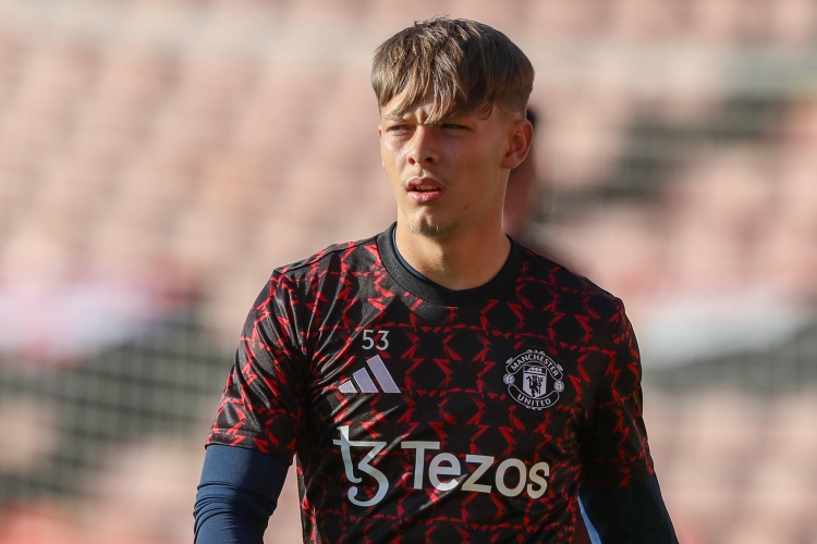 记者：曼联边锋马瑟仍可能离队，有去阿联酋、卡塔尔联赛的可能