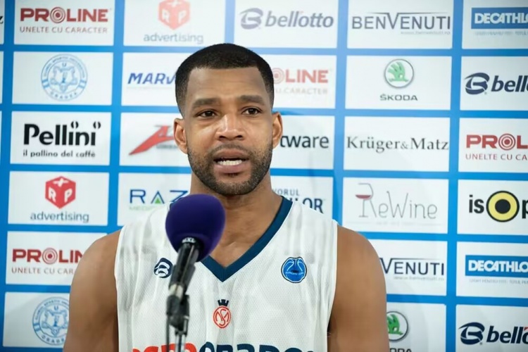 队记：火箭将提拔球员发展教练博斯蒂克 担任球队的助理教练