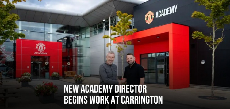 曼联官方：斯蒂芬-托佩伊正式出任曼联青训总监