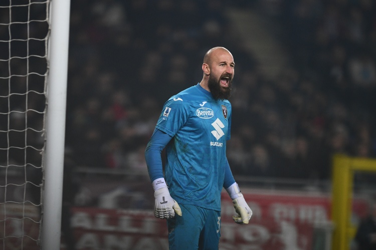 瓦尼亚：那不勒斯开局不错但应少丢球，竞争会让我和梅雷特都提高