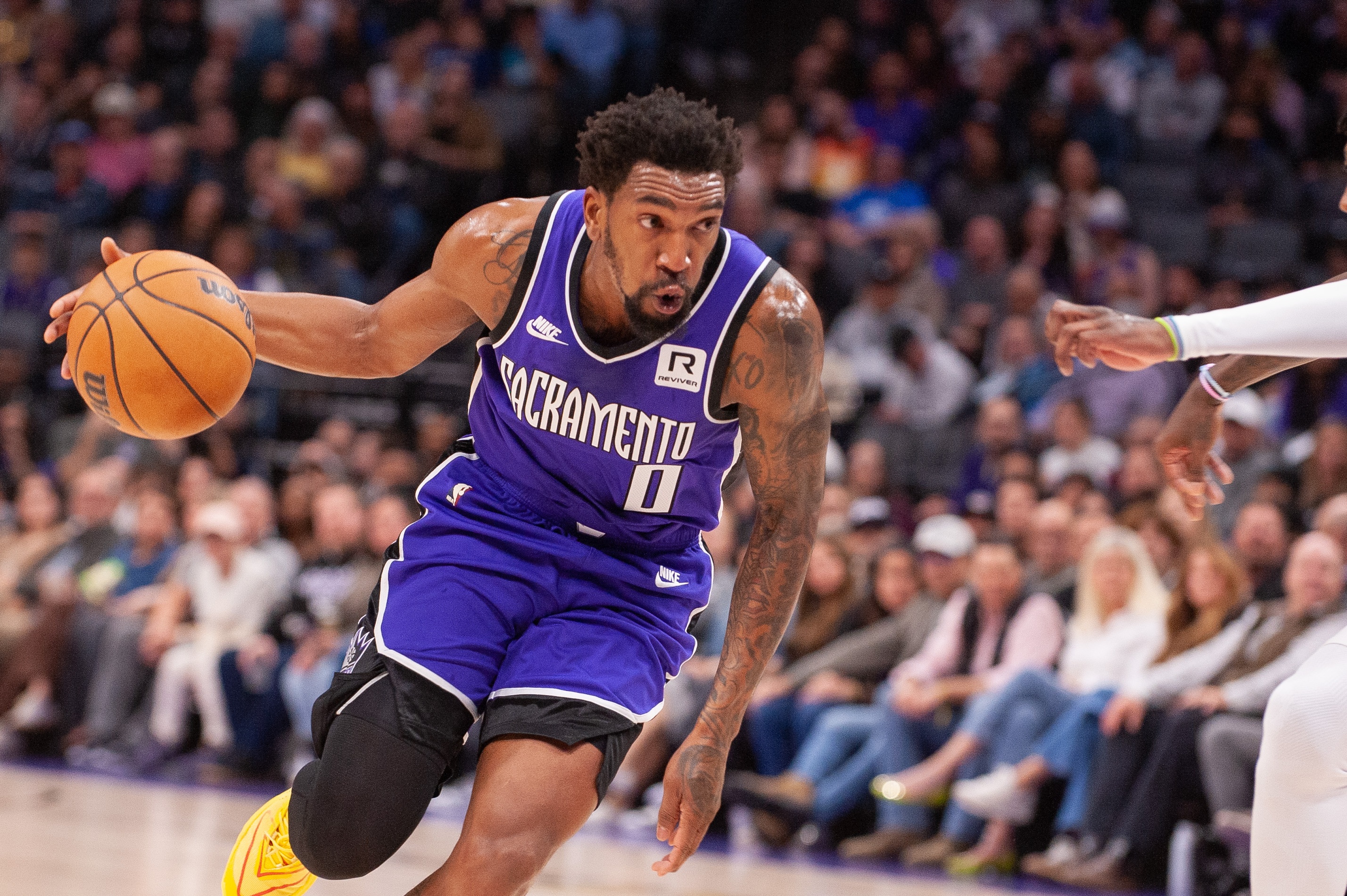 名记：勇士想在27年有灵活性 所以不愿吃进蒙克&给库明加球员选项