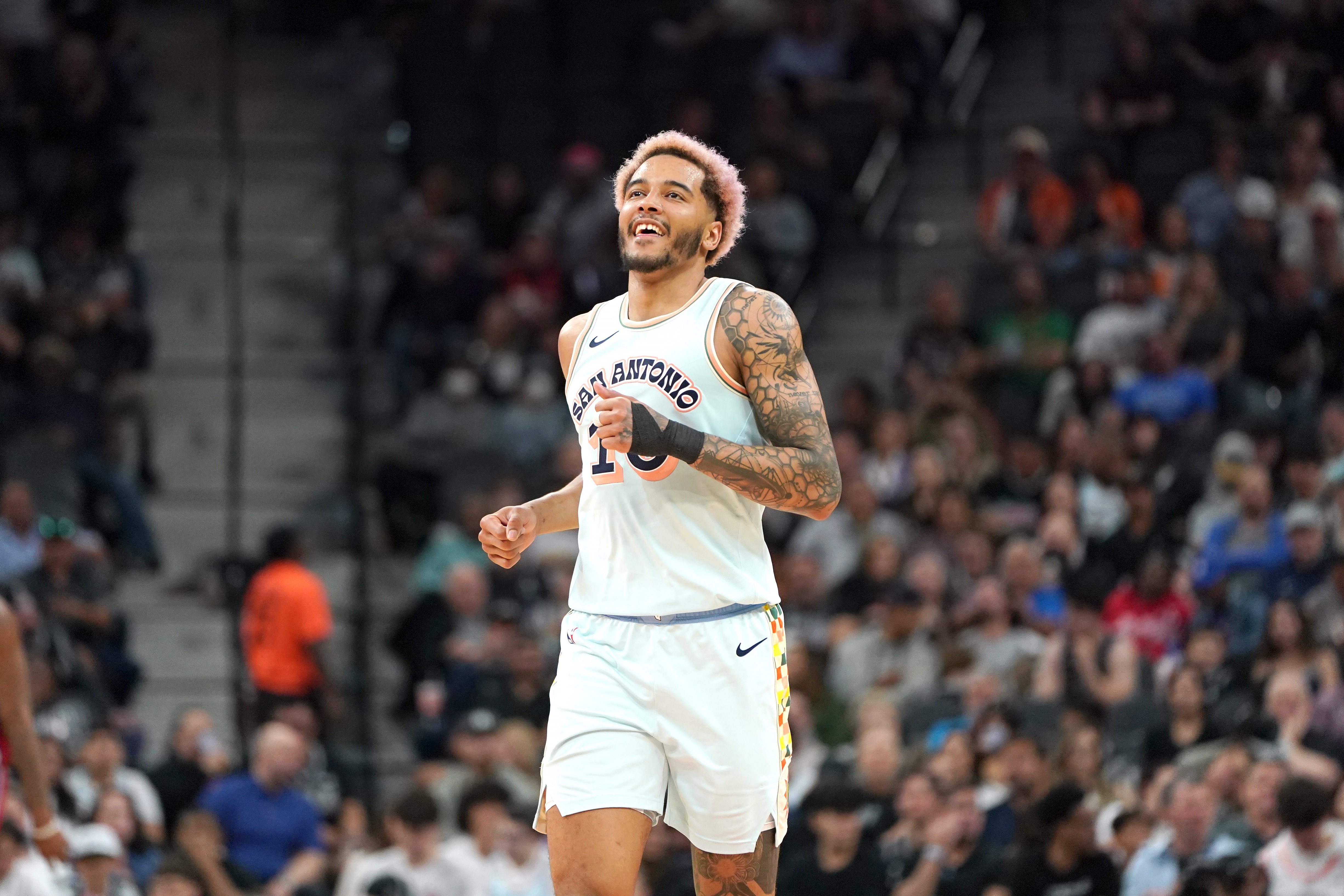 队记：索汉小腿伤势痊愈 有望参加马刺下周的训练营