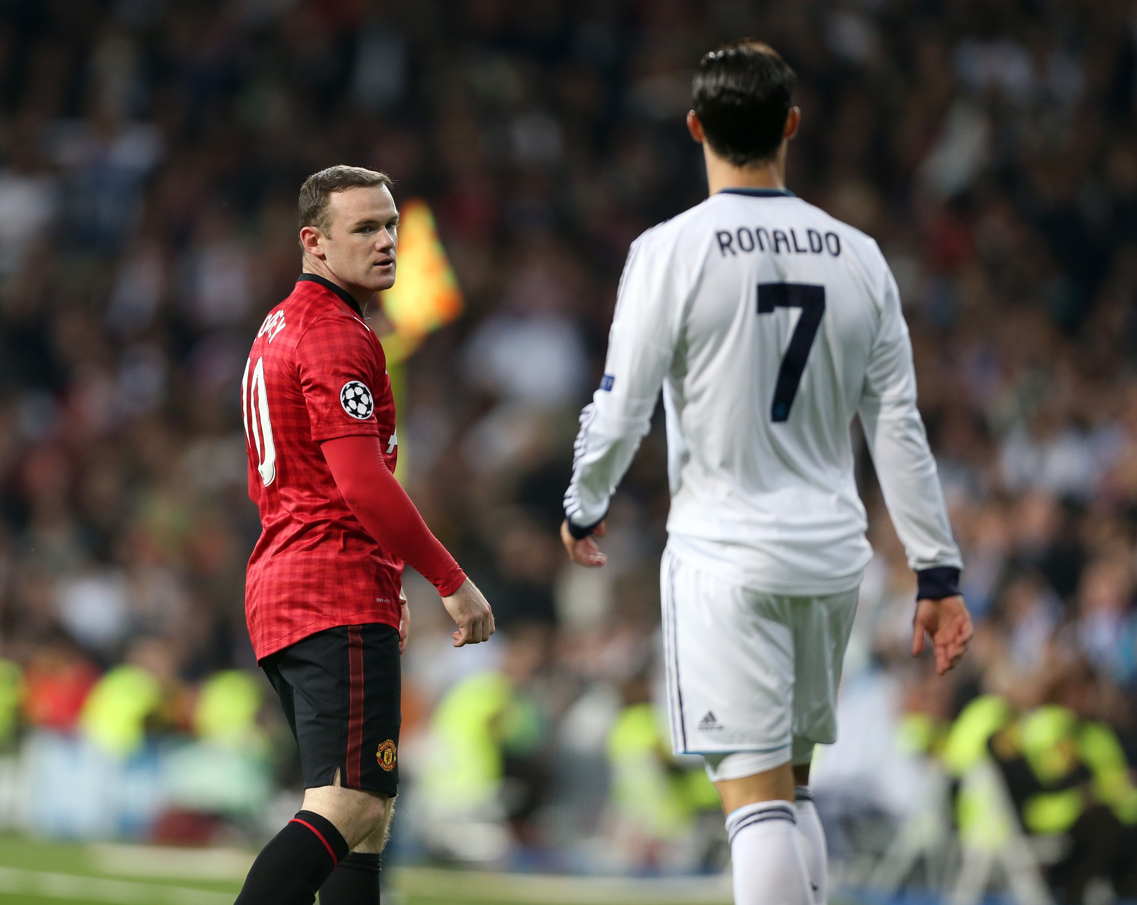 太阳报：拳王教练支持鲁尼与C罗打一场拳击，并称这将是全球盛事