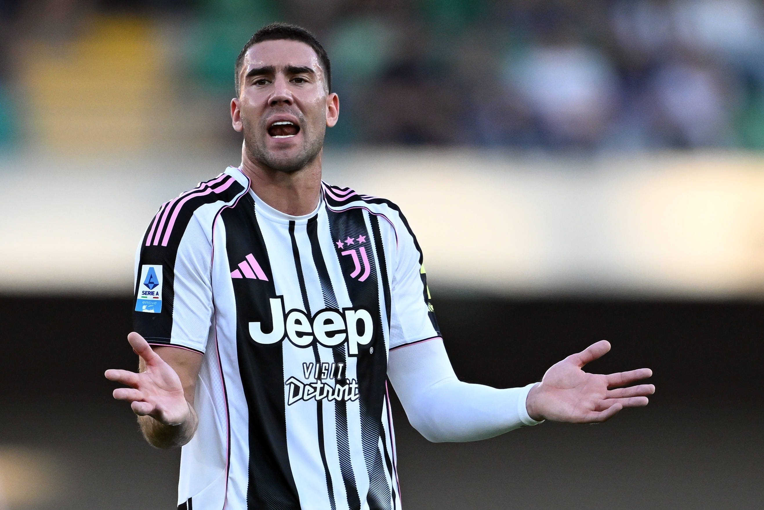 法尔克：拜仁再次开始关注弗拉霍维奇，明夏可以免签