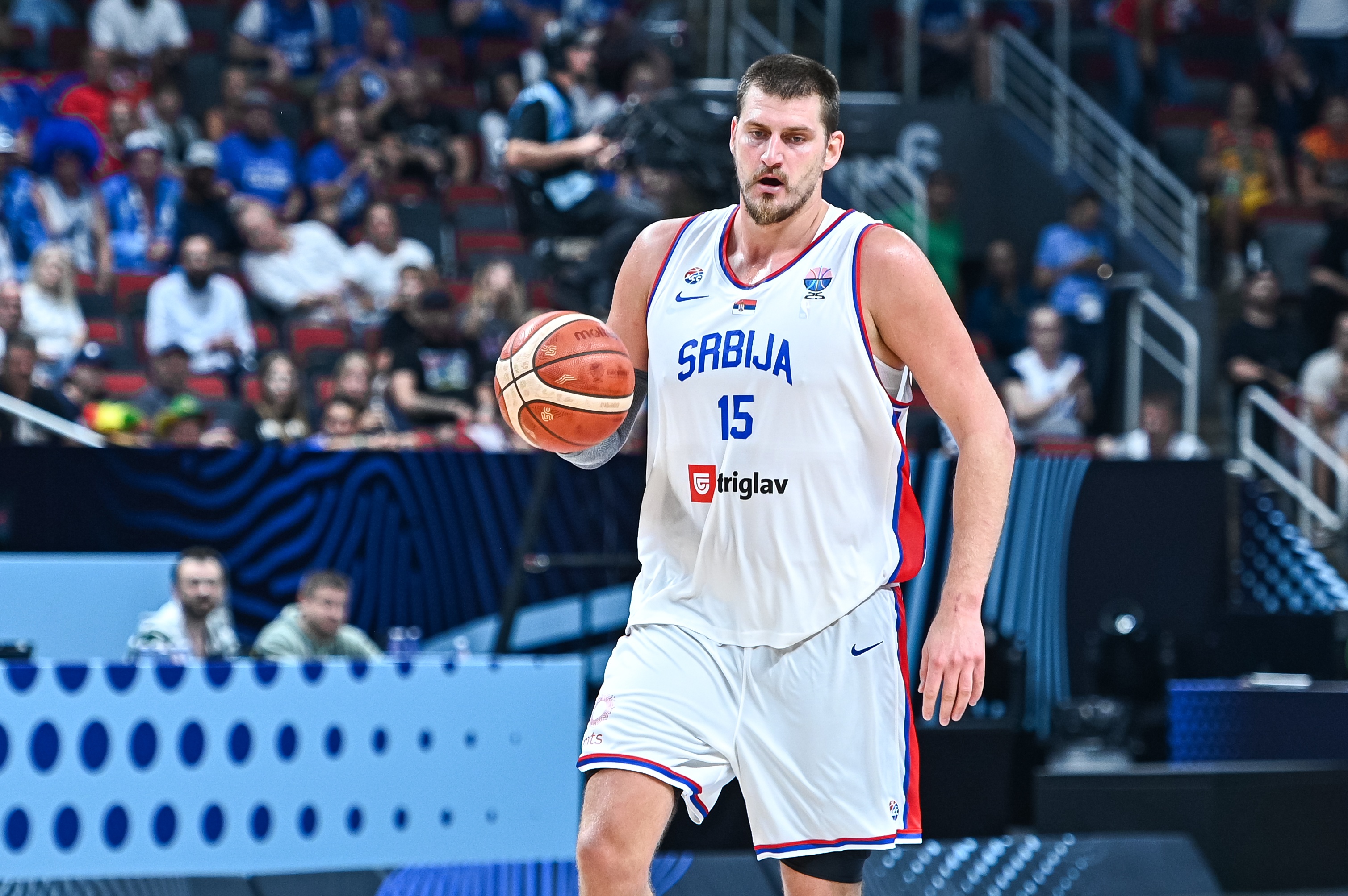 约基奇谈打国际赛事：绝对有帮助 能跟不同的队友和教练学习