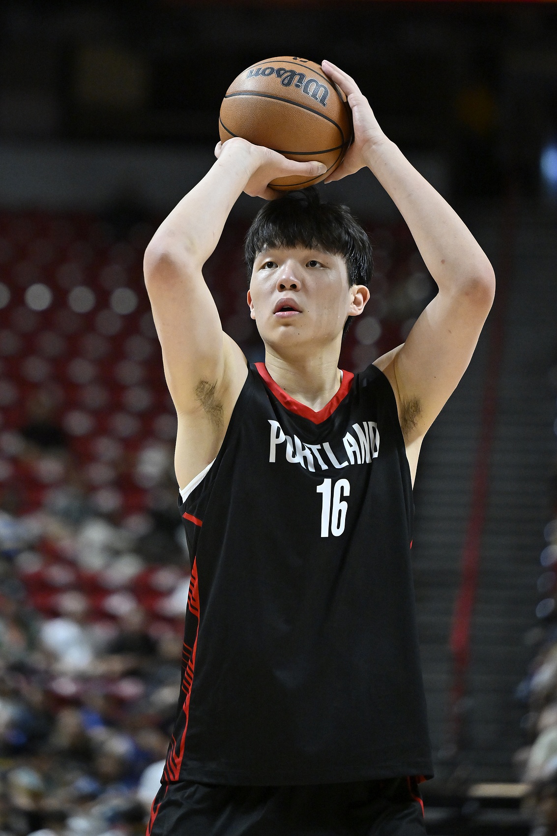 克林根：杨瀚森的脚步和终结能力都堪称一流 他每天都在进步