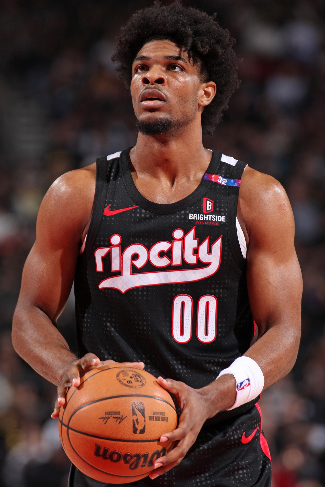 左腿腘绳肌撕裂！亨德森：我在丢球后尝试去追 结果拉伤了肌肉