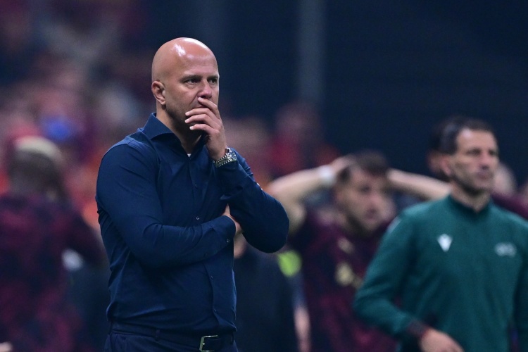 邮报：利物浦方面希望尽快续约斯洛特，相关谈判已经在推进中