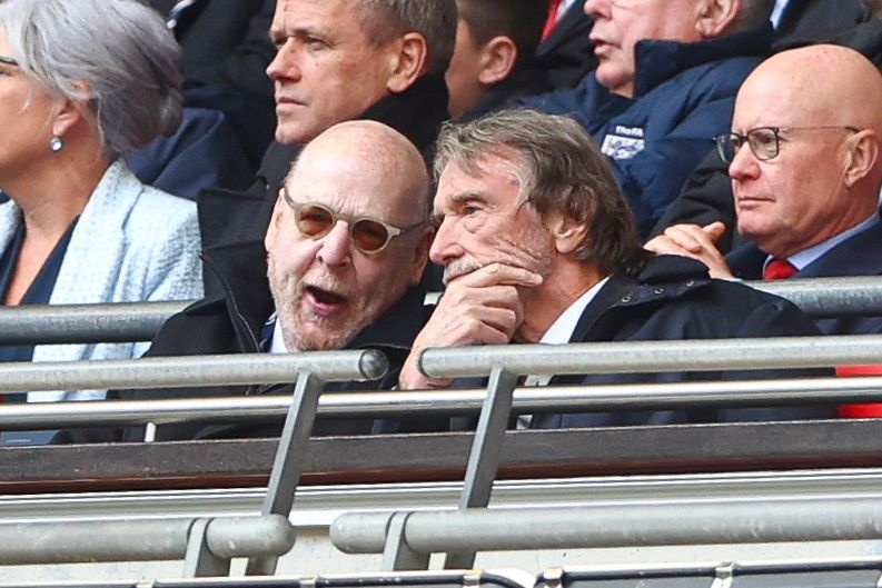 太阳报：沙特商人称曼联要被出售令人感到困惑，可能与新球场有关