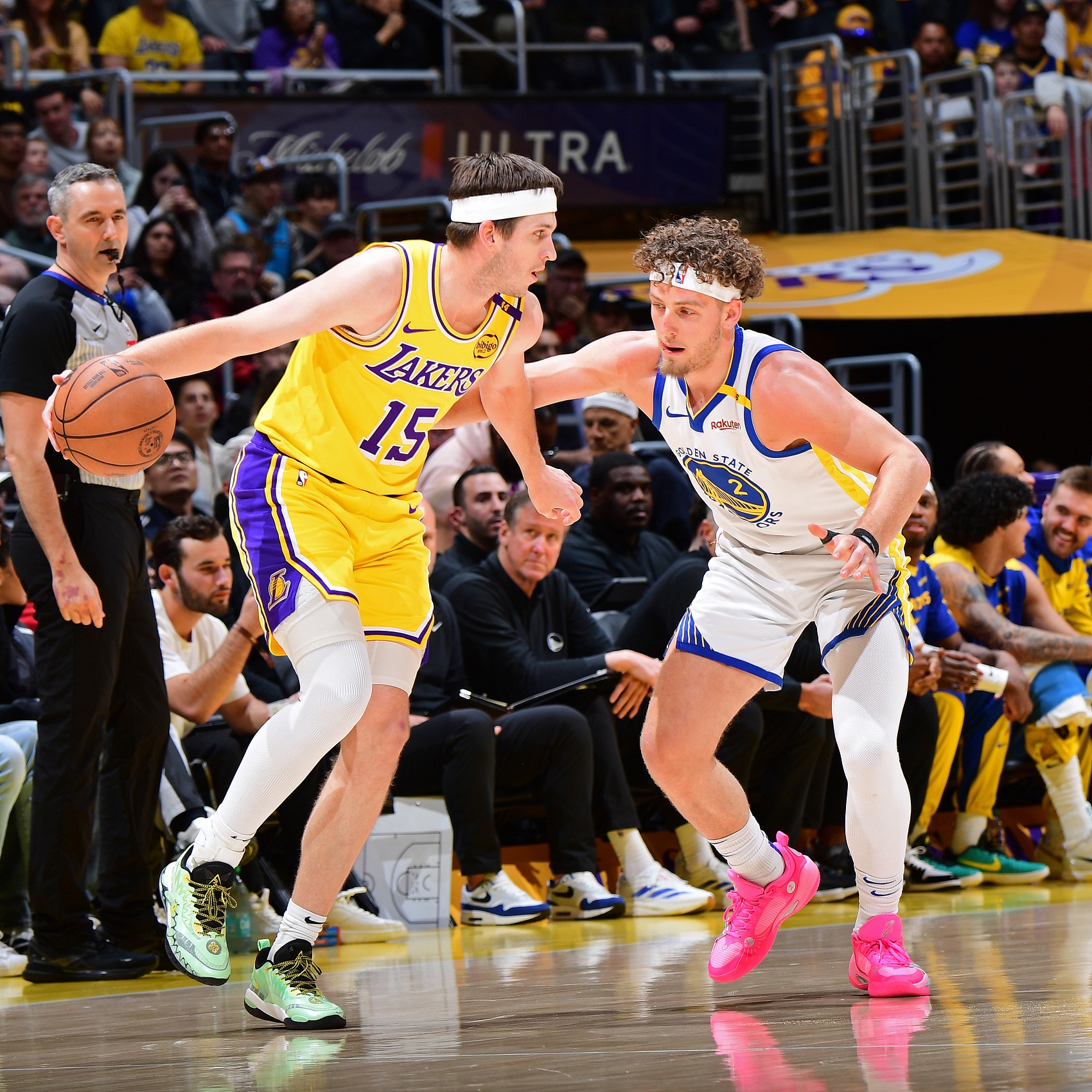 代言一哥之争？波姐谈对位小里：非常有趣 每次都是高水平的较量