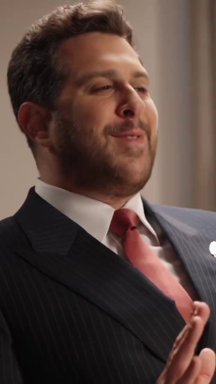 🙃你也“决定”？特雷-杨发布神秘预告：明日8点 时机已到